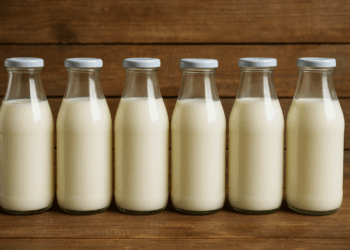Allarme latte: richiamati altri tre marchi. Cresce l’allerta del Ministero