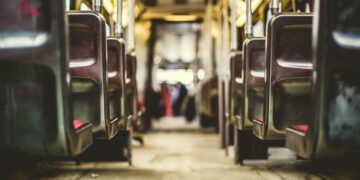 Roma, venerdì 10 ottobre sciopero dei trasporti: metro e bus a rischio